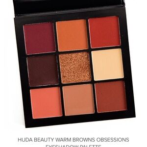 HUDA beauty warm brown obsessions eye shadow palette